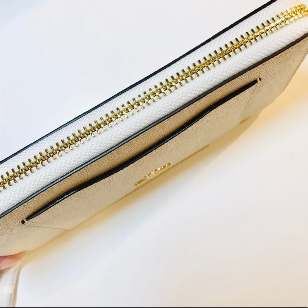 COACH Leather Wallet in White NWT - Picture 6 of 8